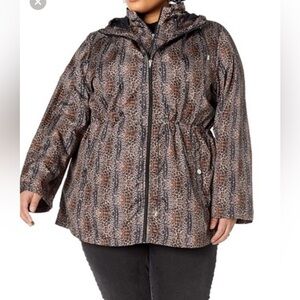 Plus-Size Animal Print Hooded Trench Coat in Brown
